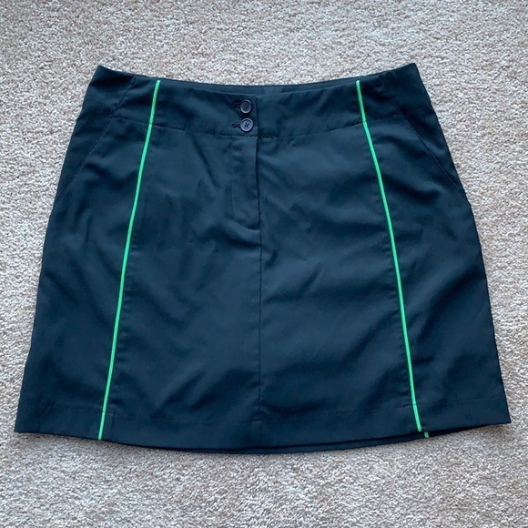 Nike golf skirt with shorts - Picture 1 of 6